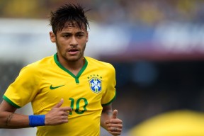 九游游戏网-极限之巅，费德勒的绝境反击与FPX的逆风破晓